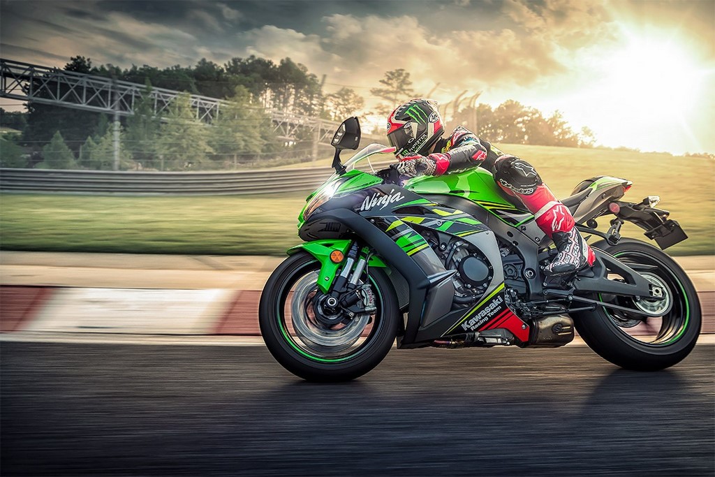 2020 Kawasaki ZX-10R Side
