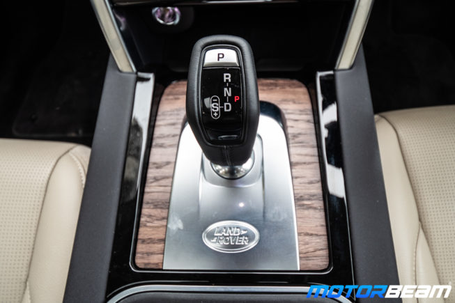 2020-Land-Rover-Discovery-Sport-12
