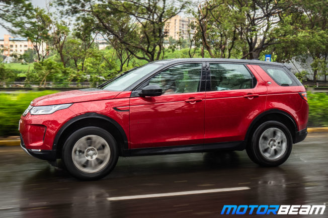 2020-Land-Rover-Discovery-Sport-21
