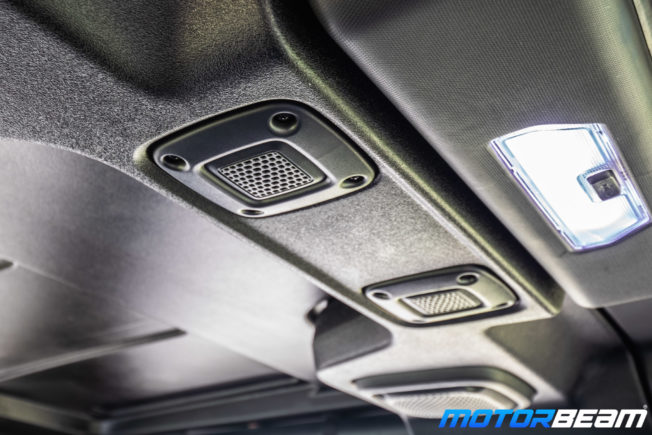 2020-Mahindra-Thar-11