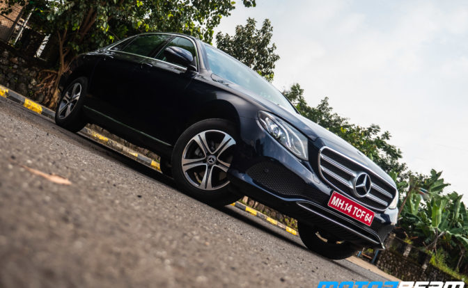2020-Mercedes-E220d-12
