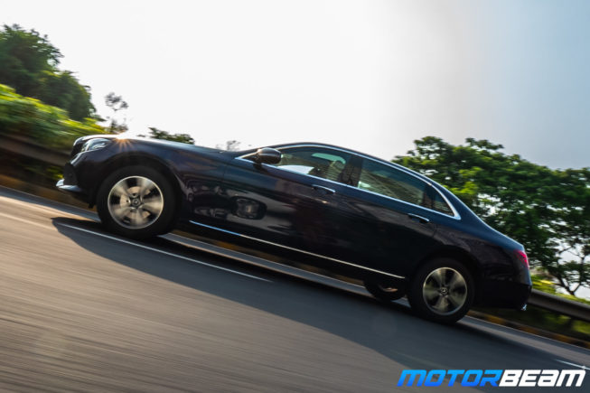 2020-Mercedes-E220d-34