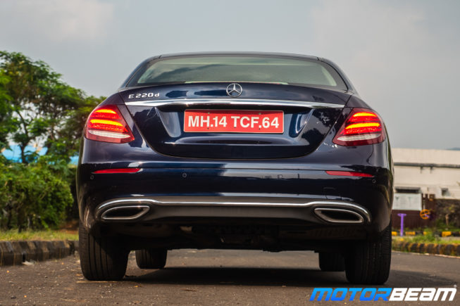 2020-Mercedes-E220d-8
