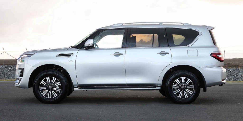 2020 Nissan Patrol Side