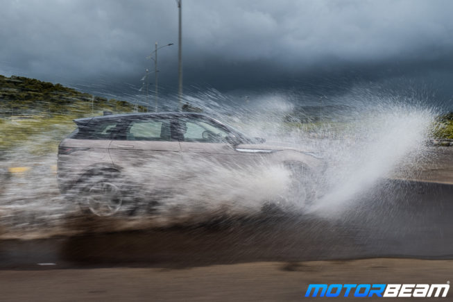 2020-Range-Rover-Evoque-27