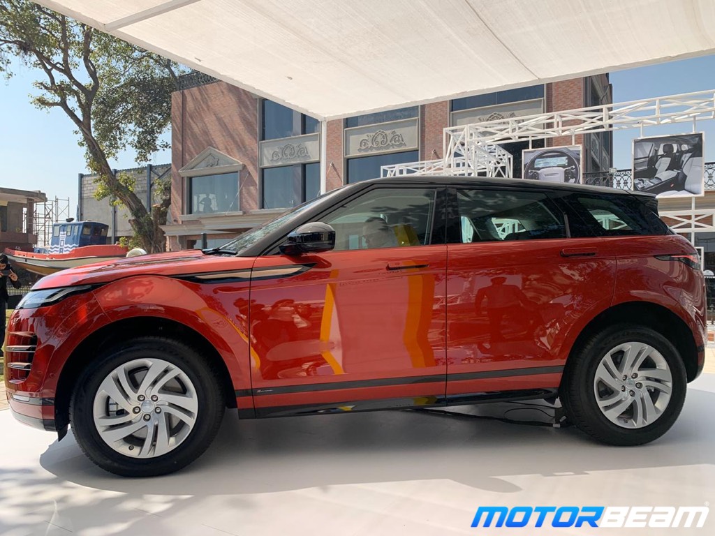 2020 Range Rover Evoque Side