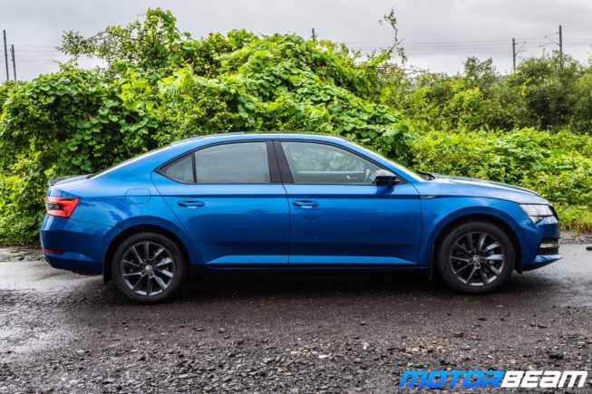 2020-Skoda-Superb-Sportline-27