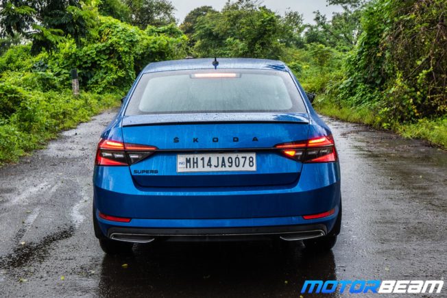 2020-Skoda-Superb-Sportline-8