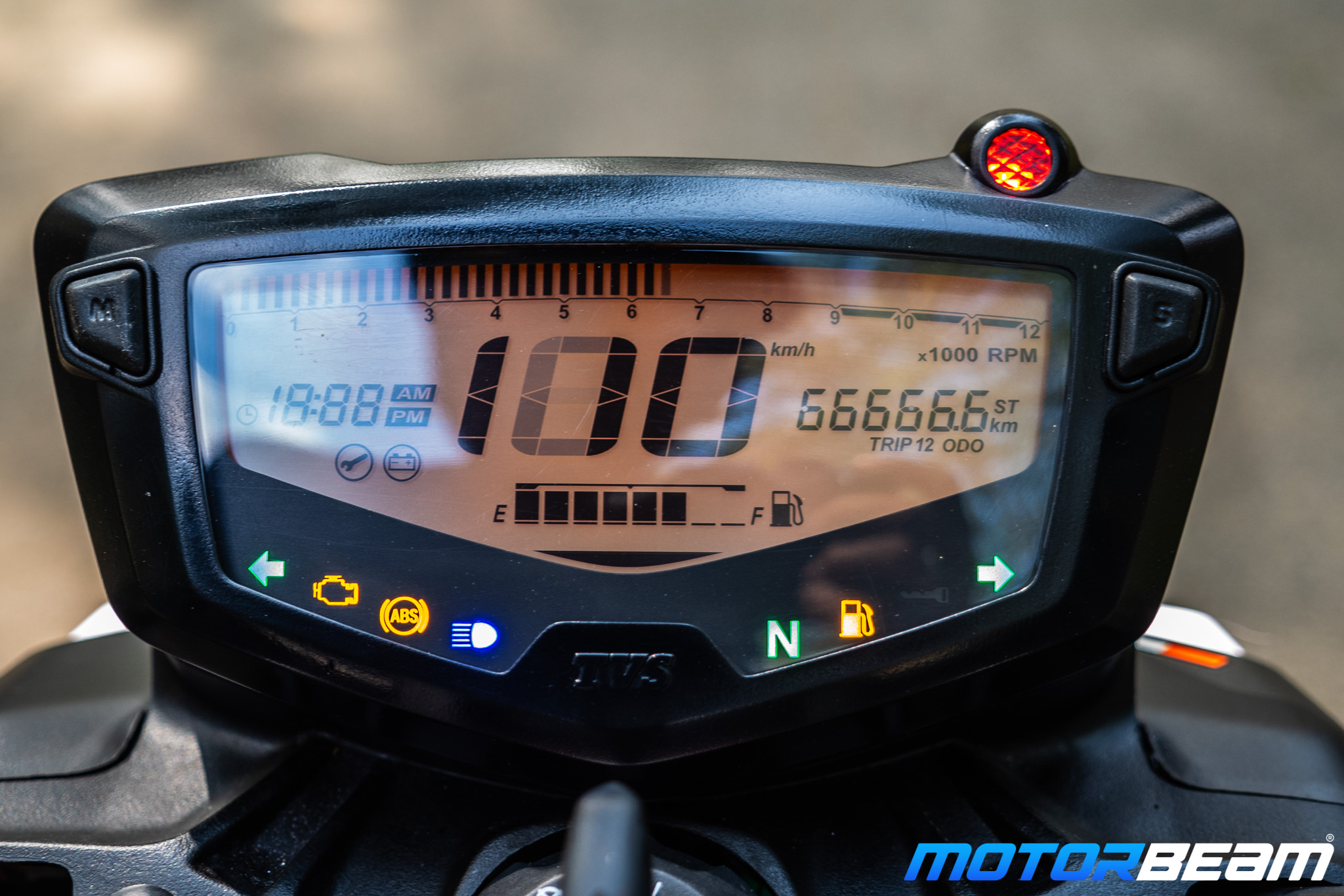 2020 TVS Apache 160 4V Review Console