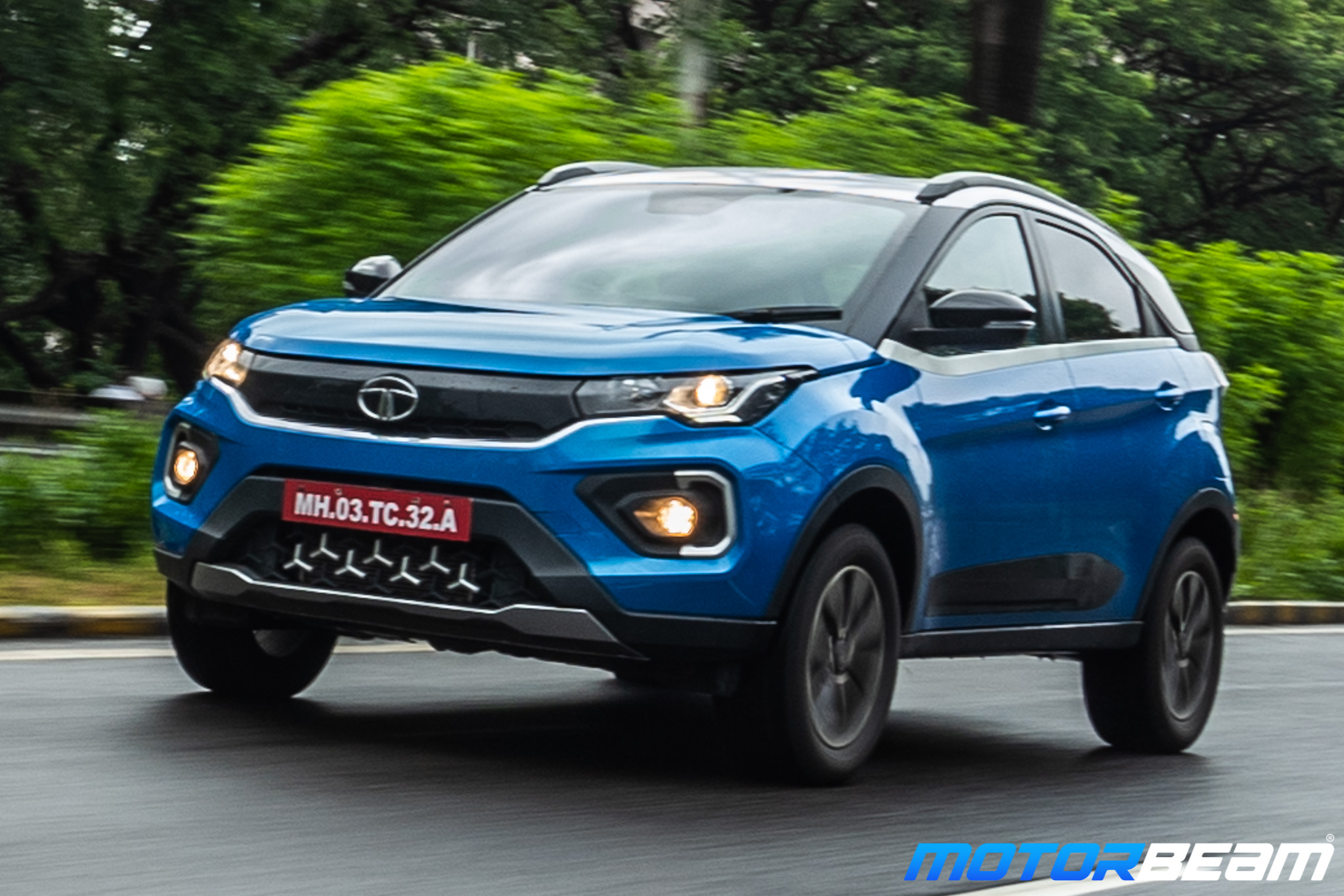 2020-Tata-Nexon-6
