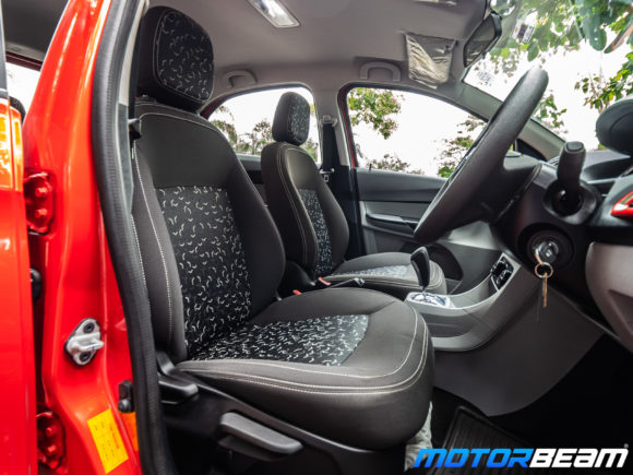 2020-Tata-Tiago-2