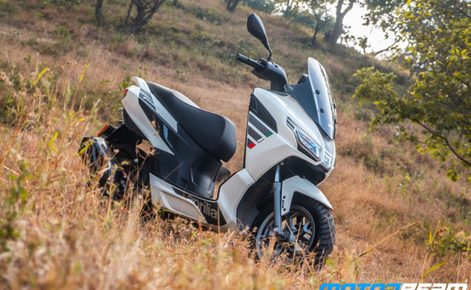 2021 Aprilia SXR 160 Review 33