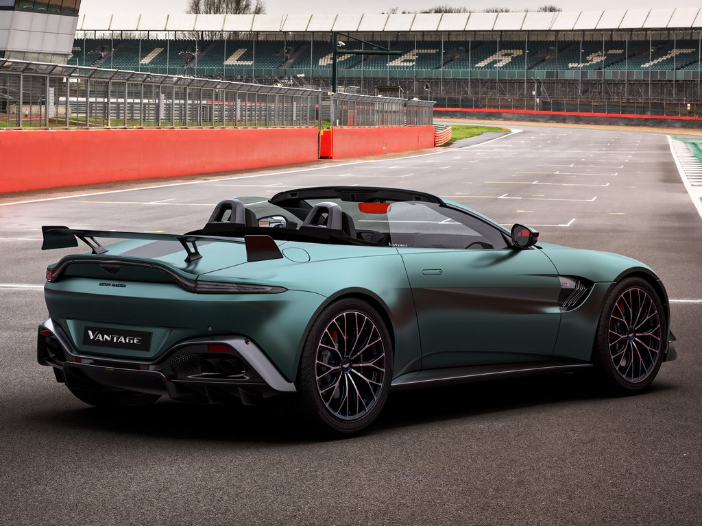 Roadster Rear Profile