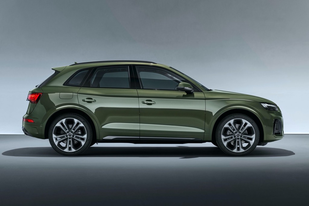 2021 Audi Q5 Facelift Side