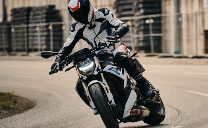 2021 BMW S 1000 R Price