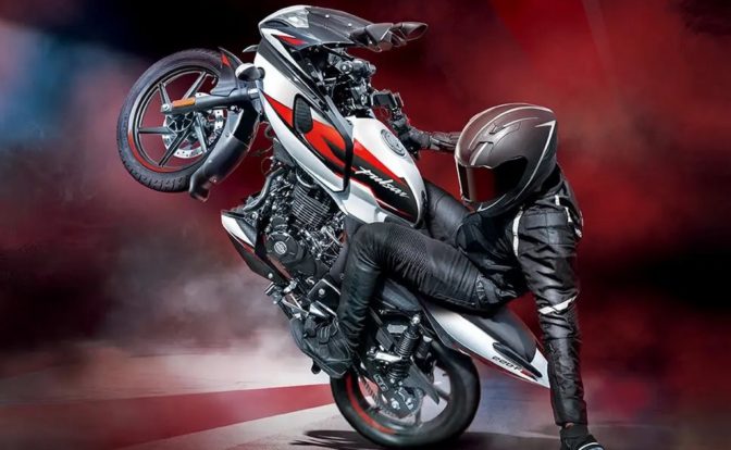 2021 Bajaj Pulsar 220F