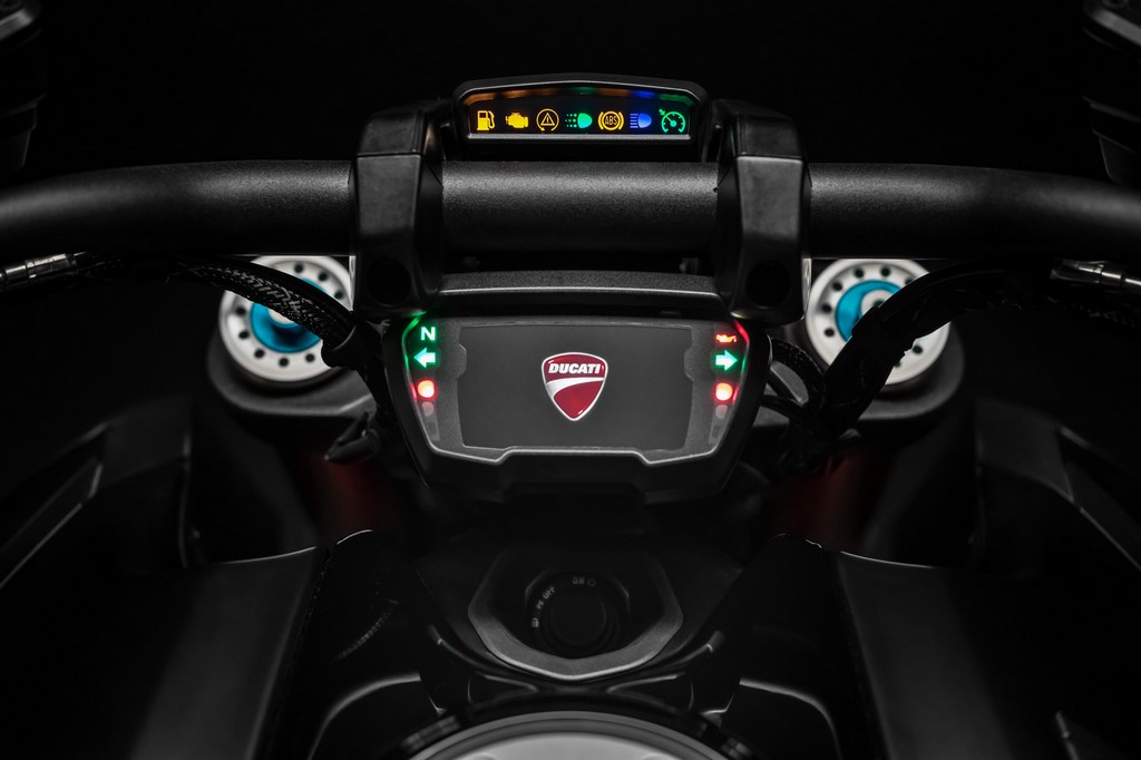 Instrument Cluster