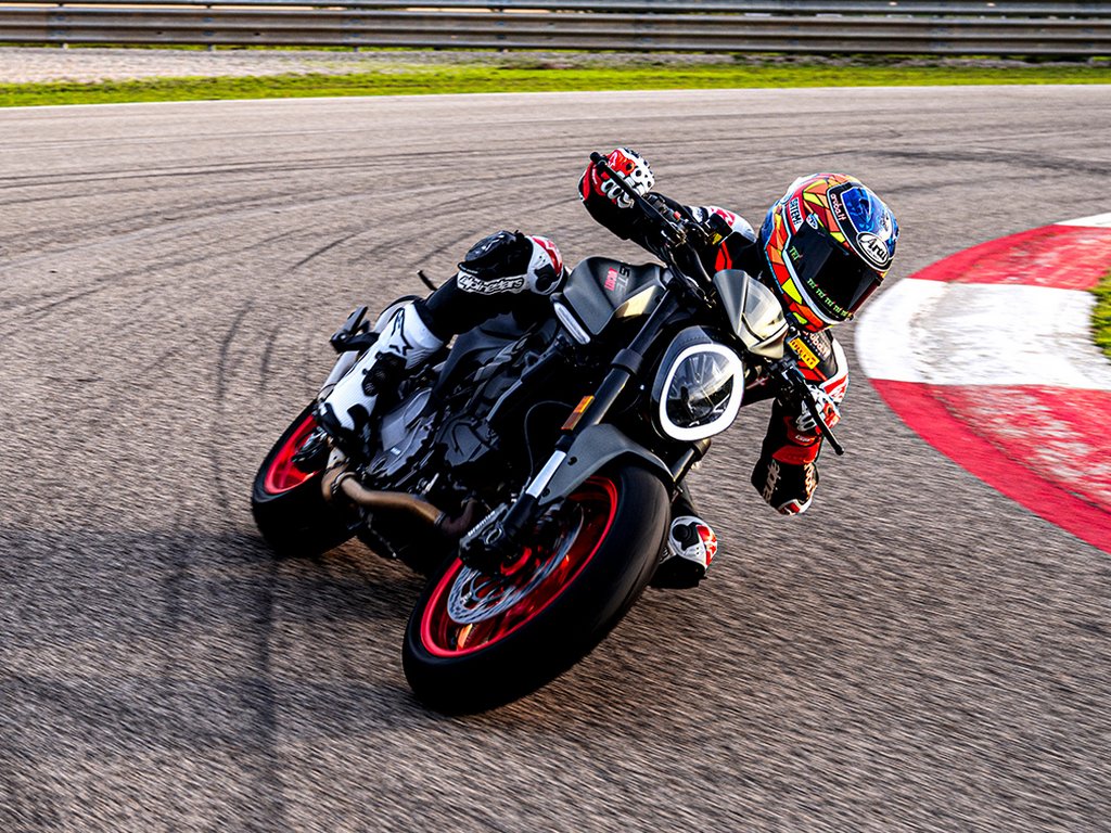 2021 Ducati Monster Reveal