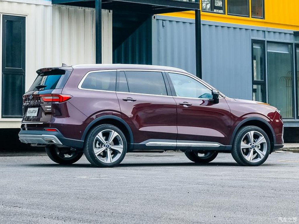 2021 Ford Equator Side