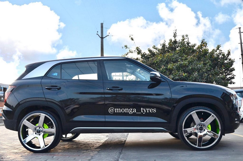 2021 Hyundai Creta Aftermarket Alloys Side