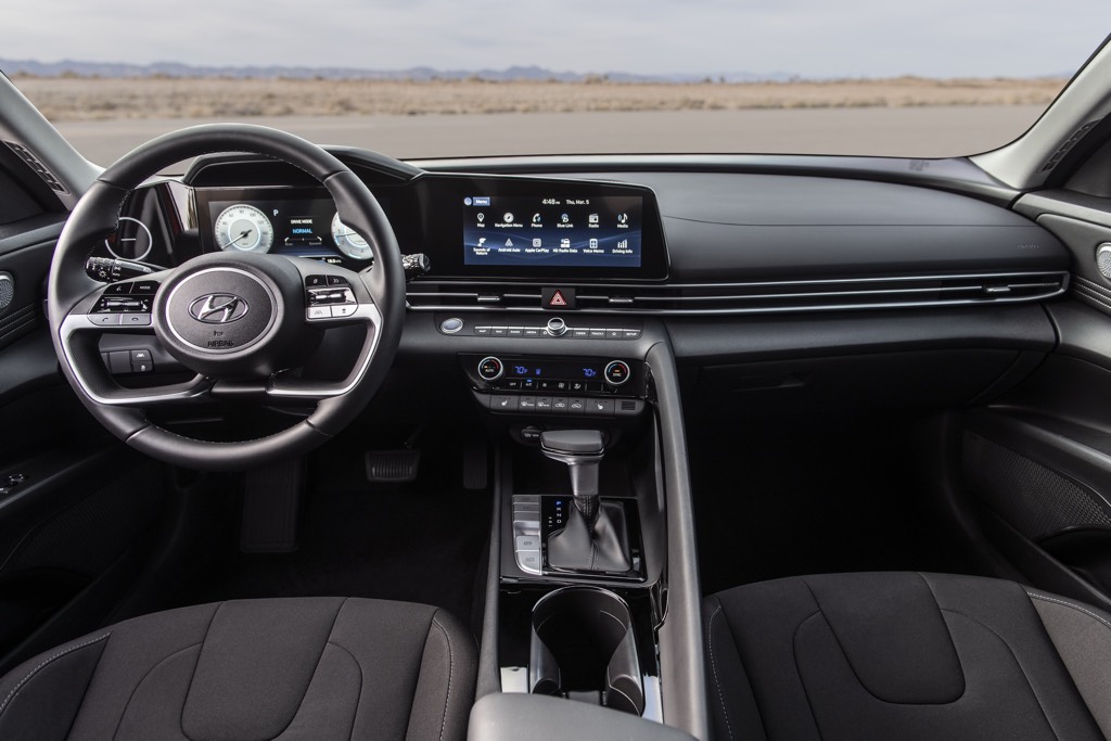 2021 Hyundai Elantra Interior