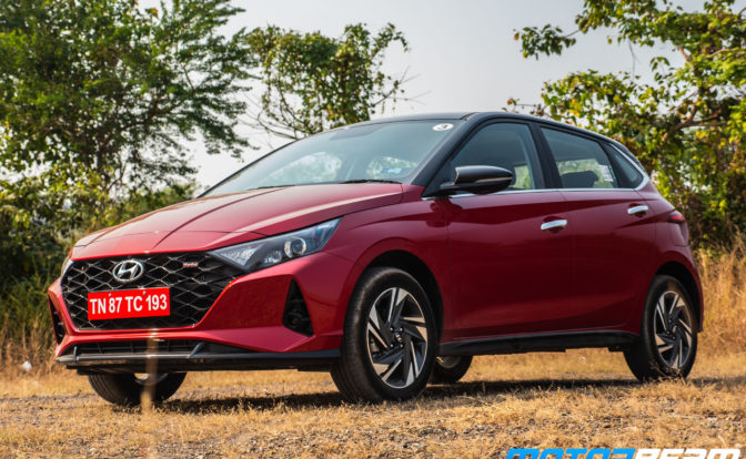 2021-Hyundai-i20-1