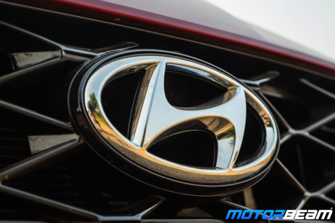2021-Hyundai-i20-12