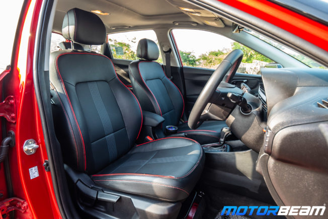2021-Hyundai-i20-17