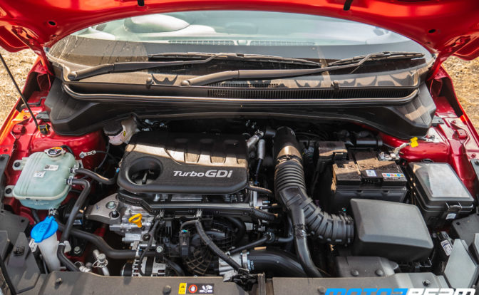2021-Hyundai-i20-2