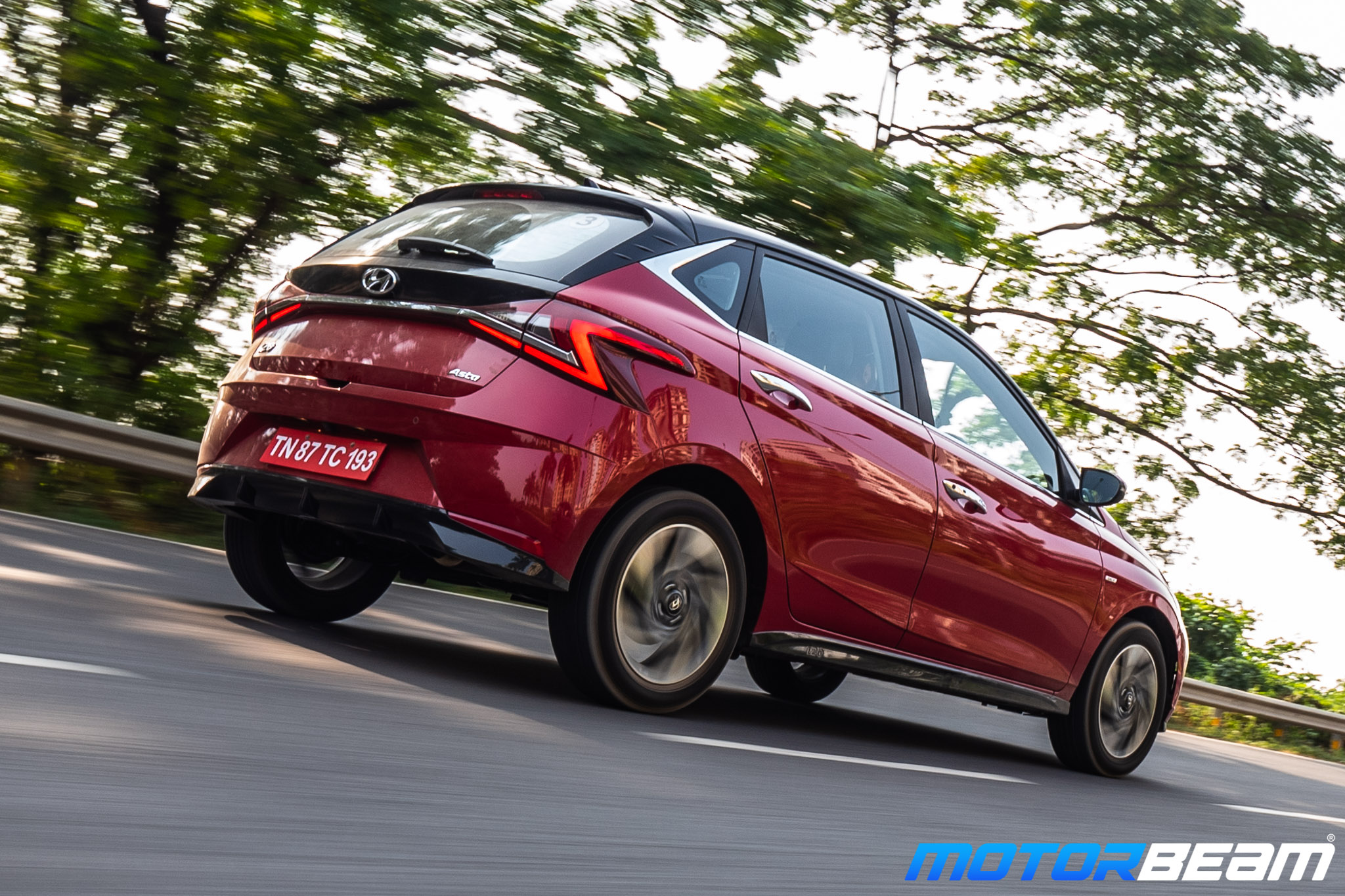 2021-Hyundai-i20-28