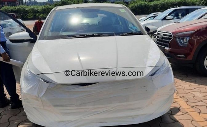 2021 Hyundai i20 Spotted Front