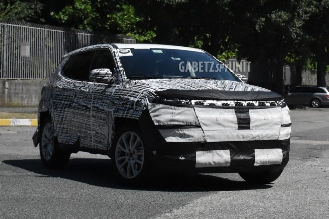 2021 Jeep Compass Facelift Spied