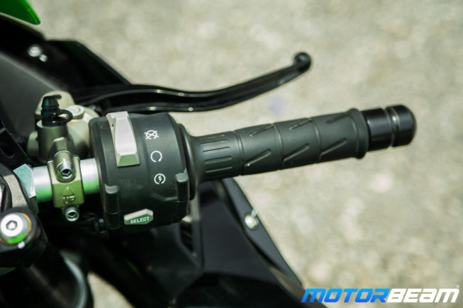2021 Kawasaki Ninja ZX-10R Review 19