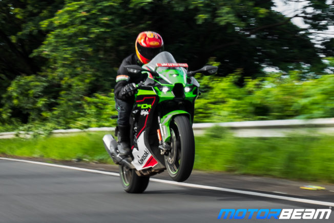 2021 Kawasaki Ninja ZX-10R Review 4