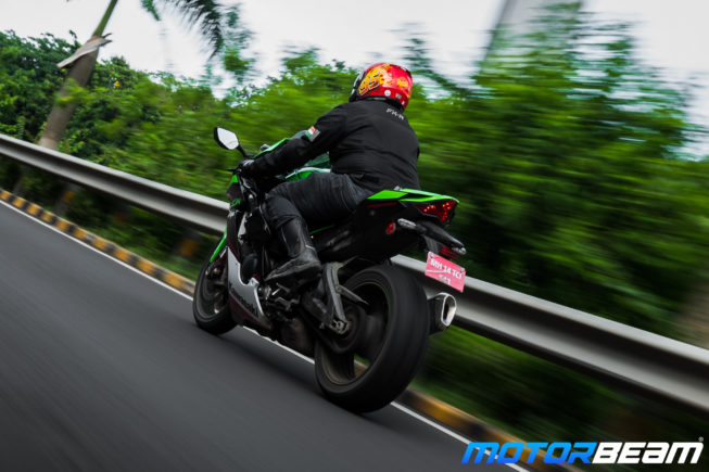 2021 Kawasaki Ninja ZX-10R Review 8