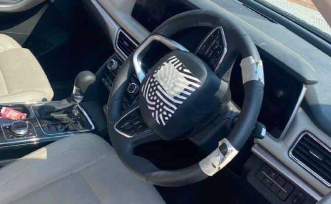 2021 Mahindra XUV500 Interior Spotted