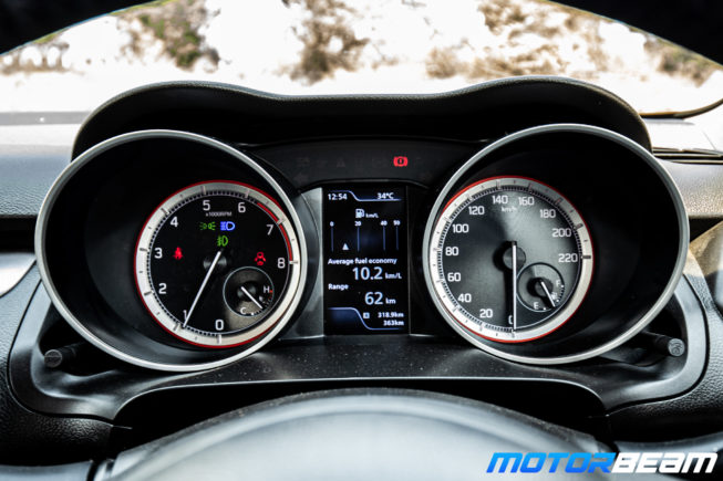 2021-Maruti-Swift-19