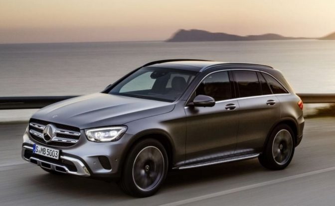 2021 Mercedes GLC Front