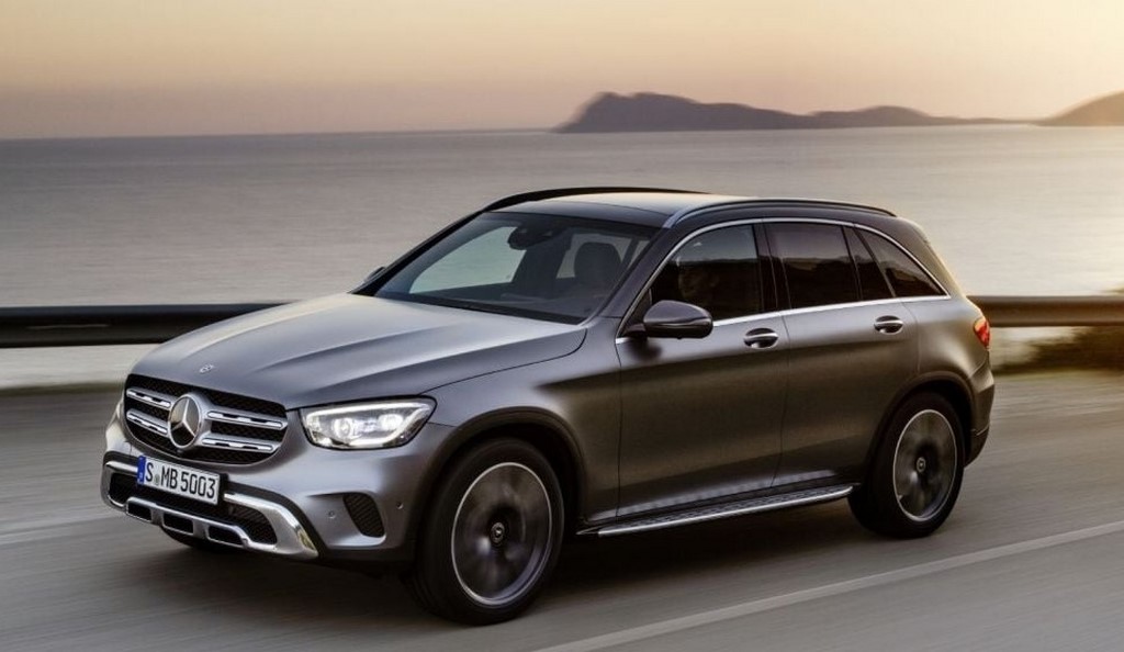 2021 Mercedes GLC Front