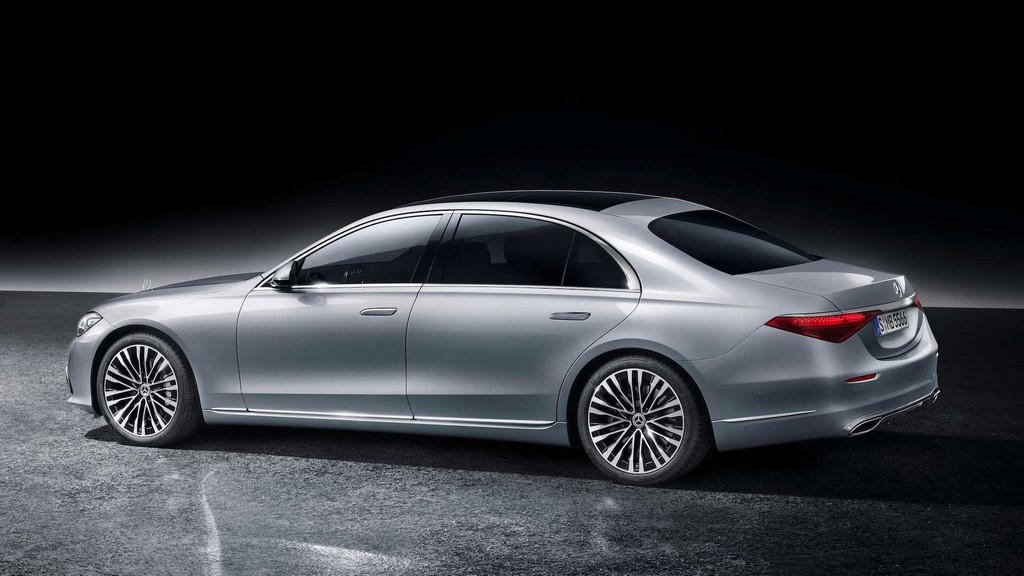 2021 Mercedes S-Class Side