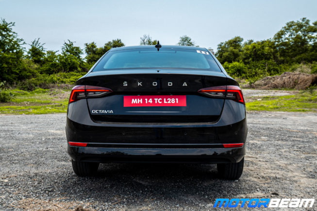 2021-Skoda-Octavia-15