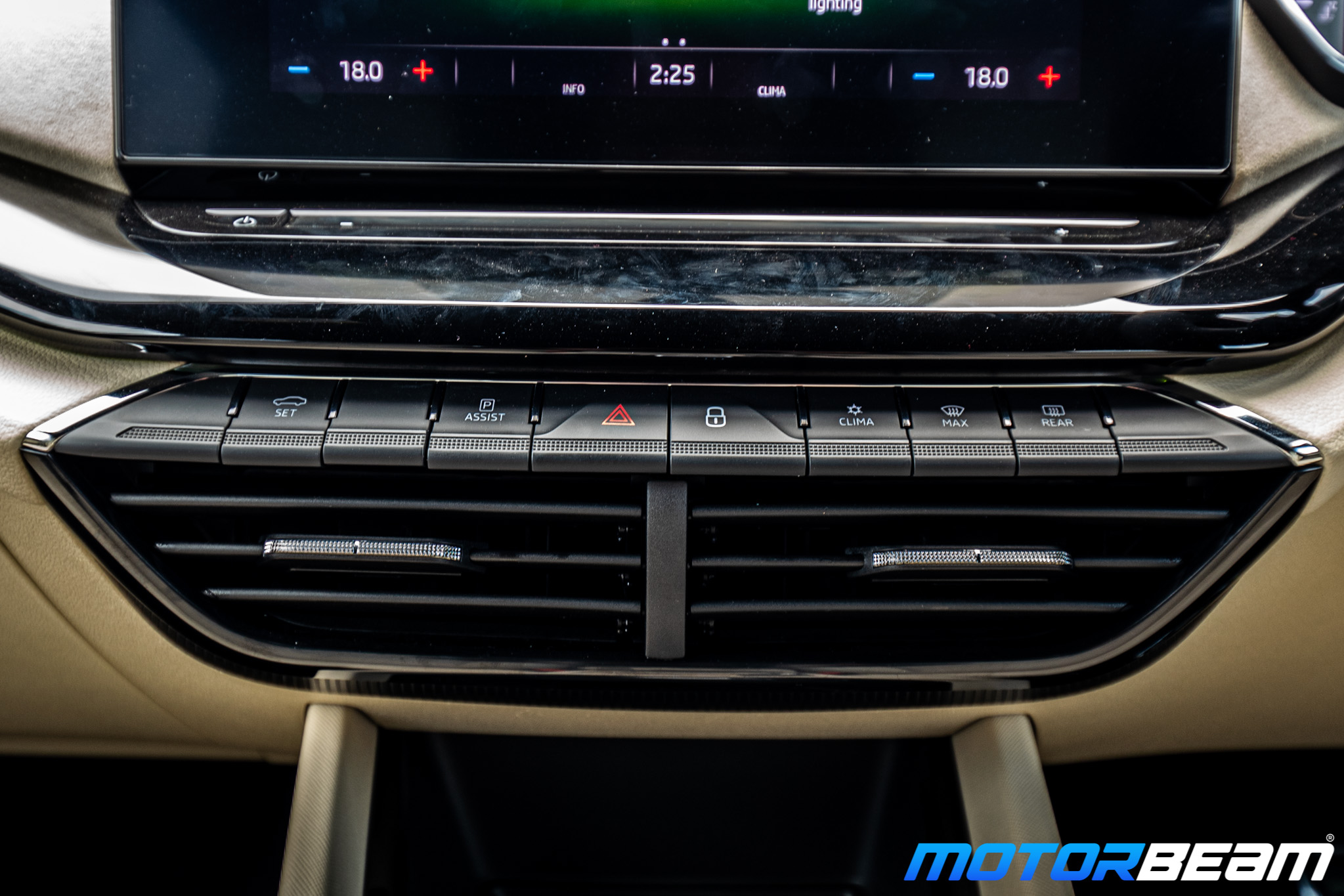 2021-Skoda-Octavia-8