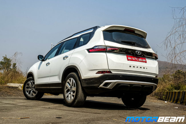 2021-Tata-Safari-12