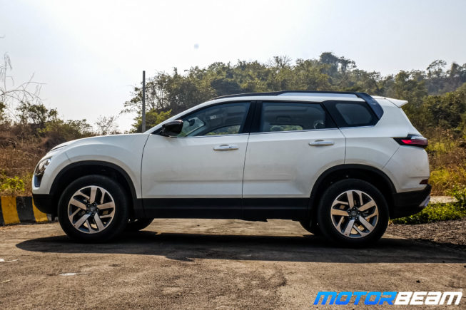 2021-Tata-Safari-15