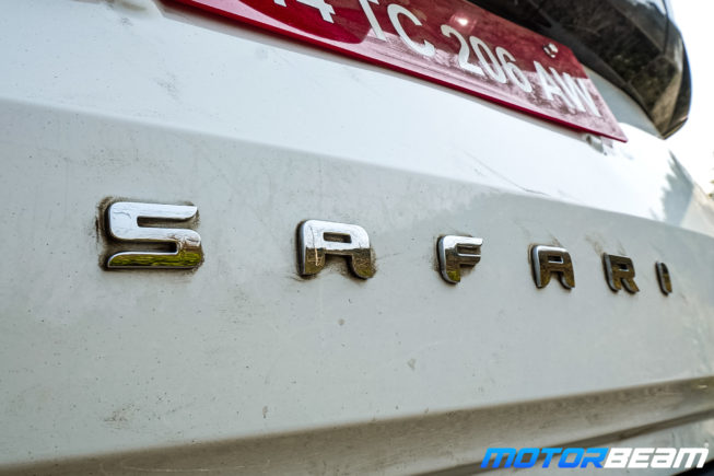 2021-Tata-Safari-23