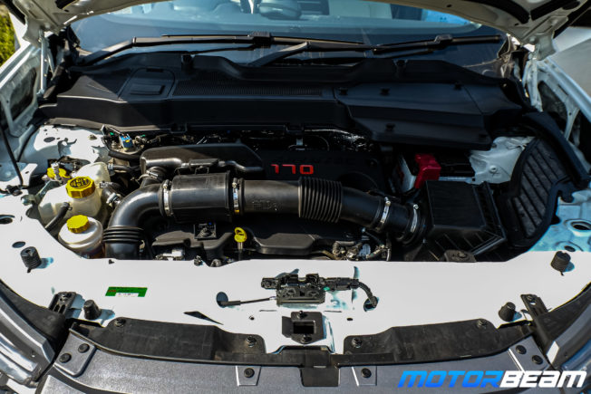 2021-Tata-Safari-29