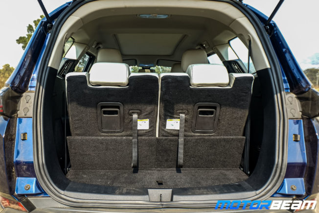 2021-Tata-Safari-31