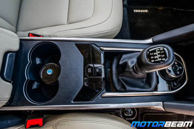 2021-Tata-Safari-7