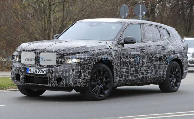 2022 BMW X8 Spied
