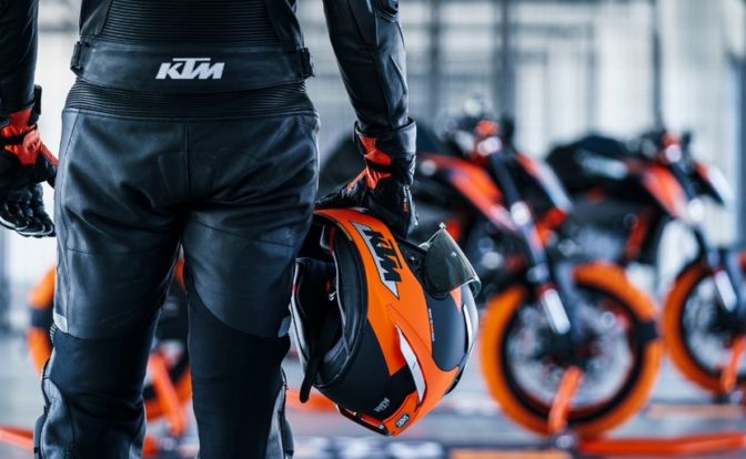 2022 KTM 890 Duke GP Teaser